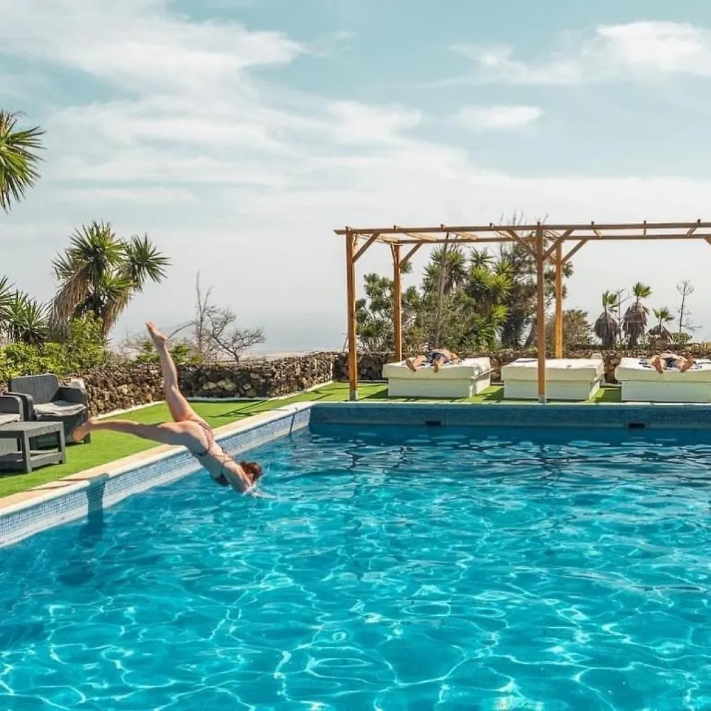 Finca Toredo Large Heated Pool,Hot Tub,Bar/Games Room,Gym,Cave, Free Wifi location