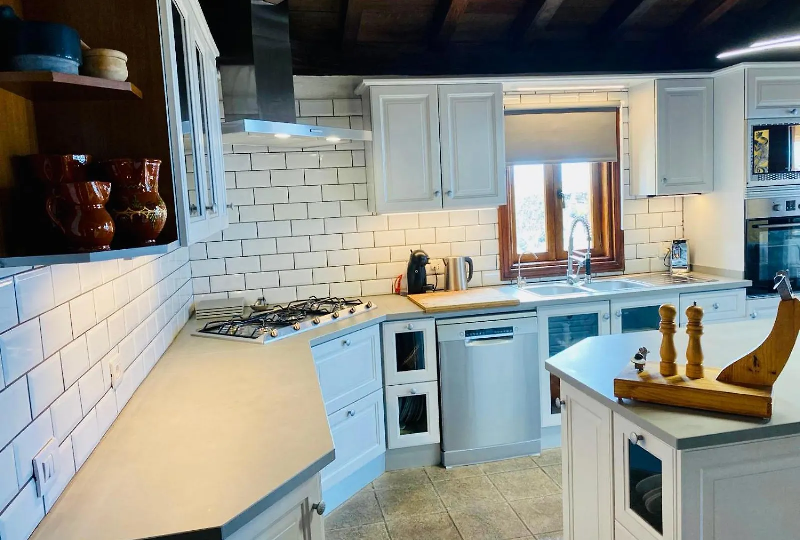Finca Toredo Large Heated Pool,Hot Tub,Bar/Games Room,Gym,Cave, Free Wifi Atogo Villa