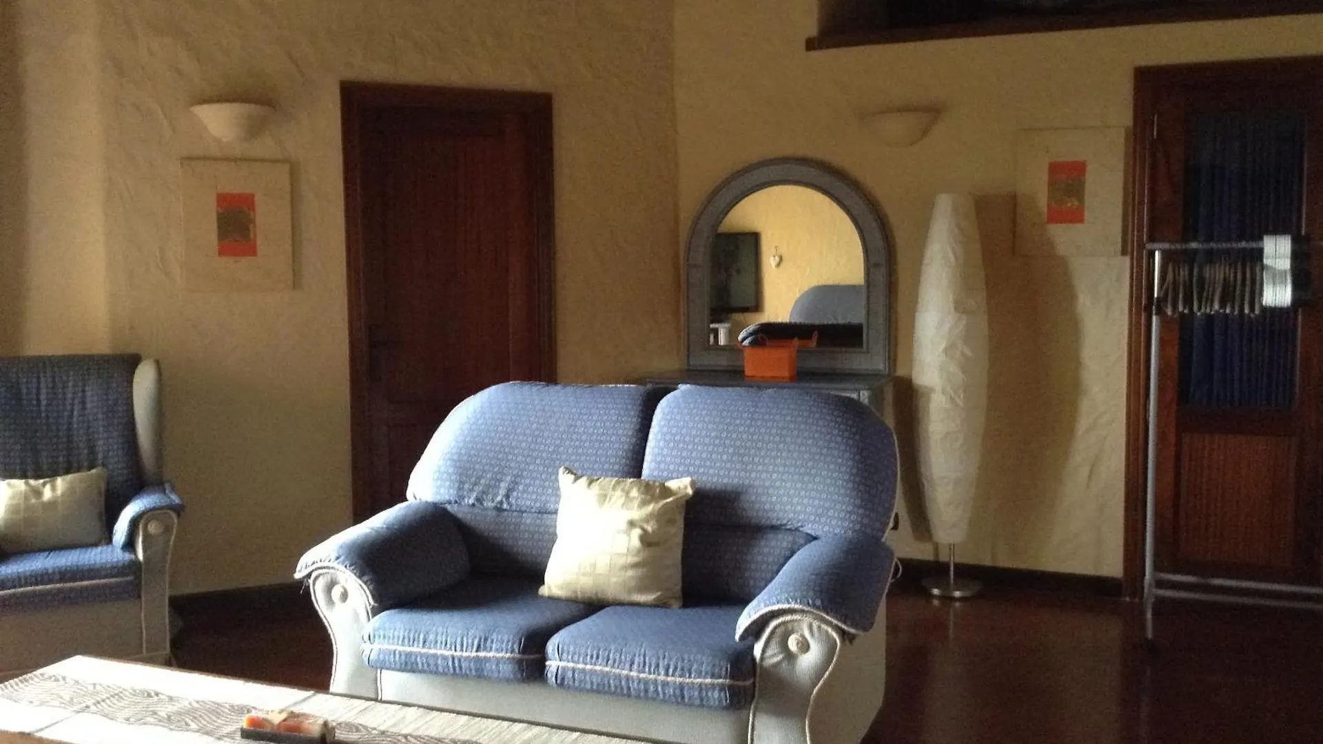 Finca Toredo Large Heated Pool,Hot Tub,Bar/Games Room,Gym,Cave, Free Wifi Atogo 0*,