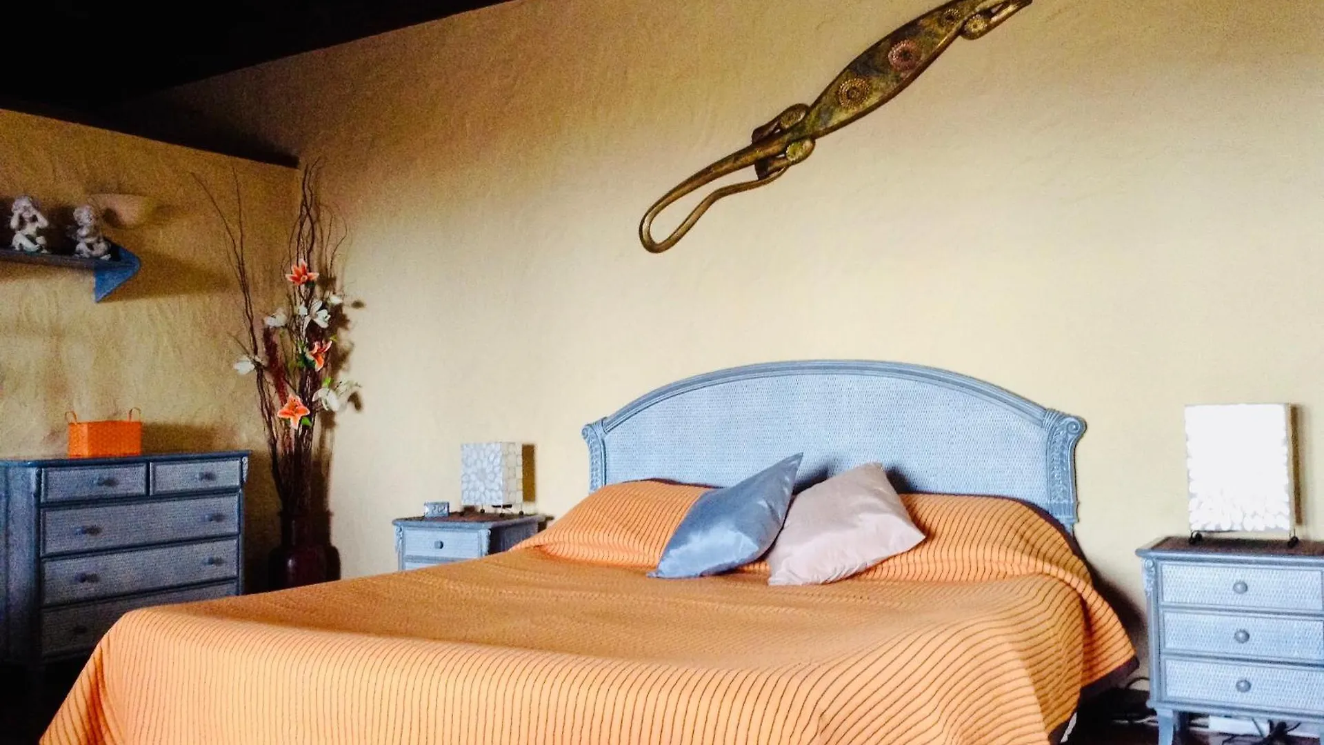 Finca Toredo Large Heated Pool,Hot Tub,Bar/Games Room,Gym,Cave, Free Wifi Atogo