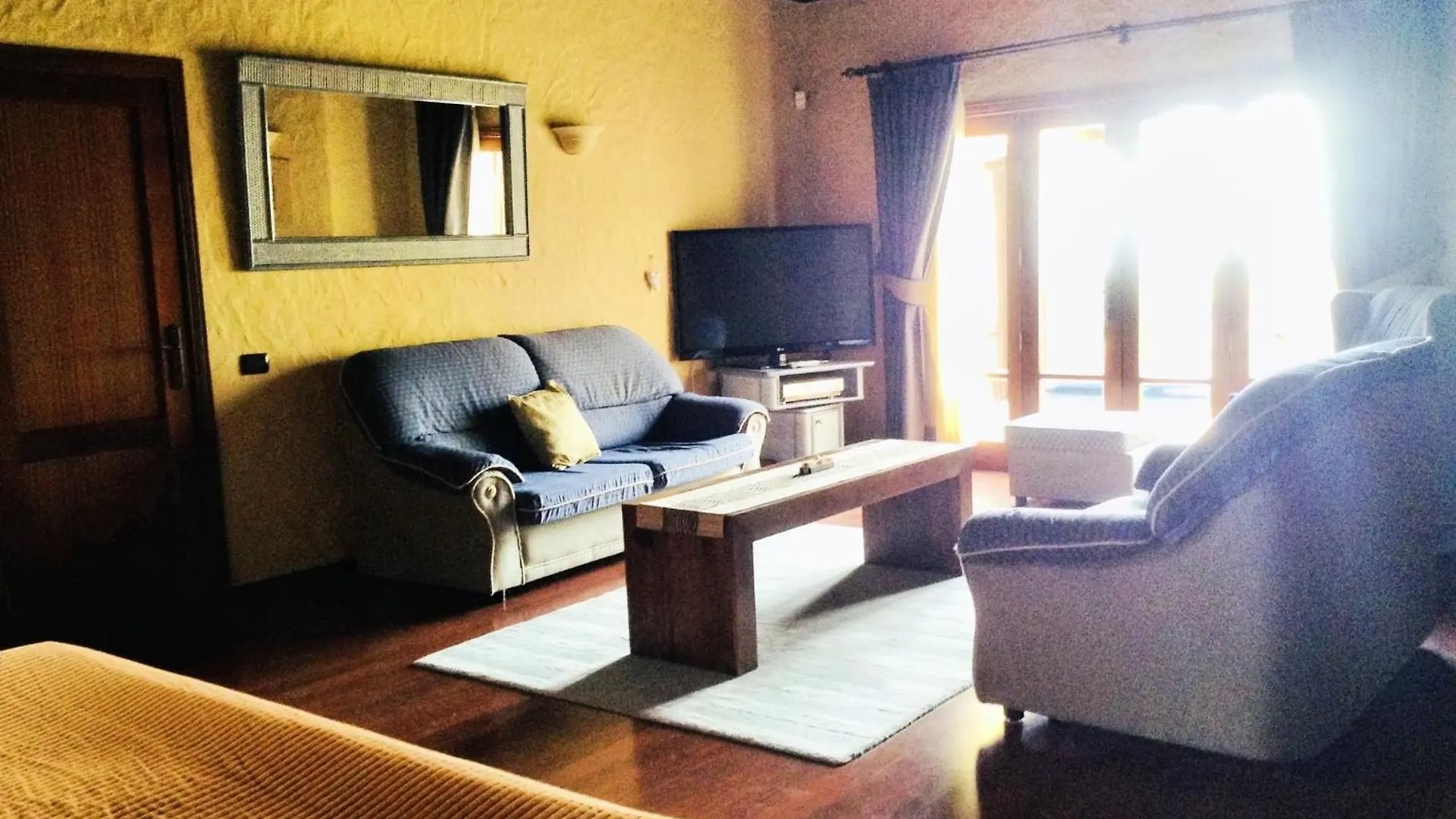 Villa Finca Toredo Large Heated Pool,Hot Tub,Bar/Games Room,Gym,Cave, Free Wifi Atogo