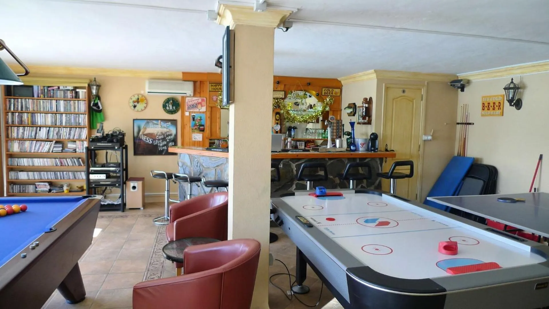 Villa Finca Toredo Large Heated Pool,Hot Tub,Bar/Games Room,Gym,Cave, Free Wifi Atogo Spanje