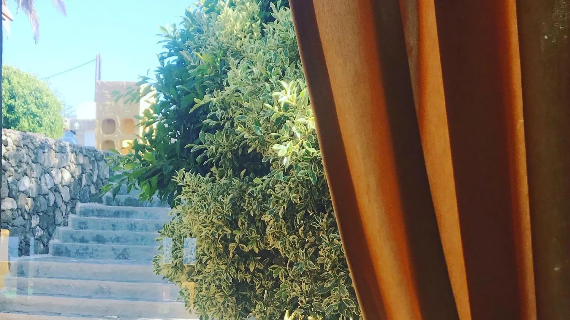 Large Heated Pool, Hot Tub, Bar, Games Room, Gym, 2 Caves, New Outdoor Kitchen فيلة