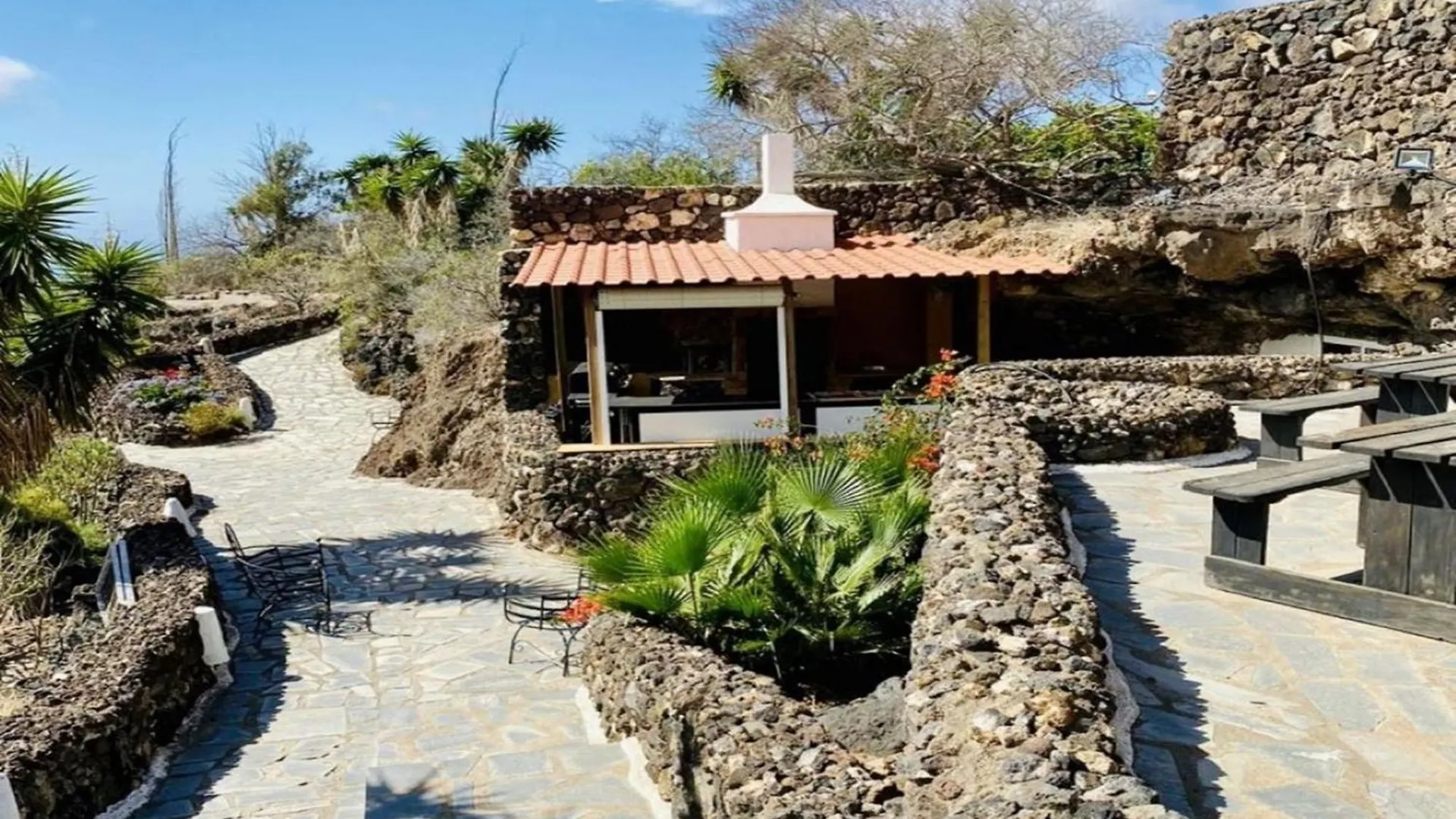 Villa Finca Toredo Large Heated Pool,Hot Tub,Bar/Games Room,Gym,Cave, Free Wifi Atogo