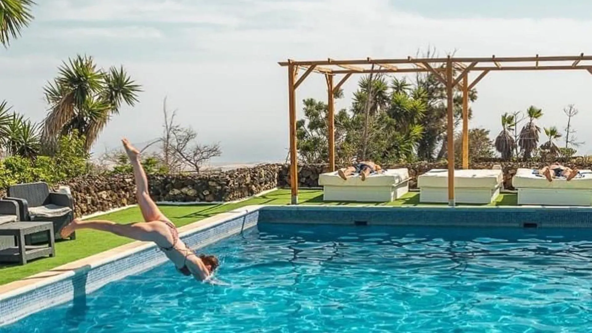 Finca Toredo Large Heated Pool,Hot Tub,Bar/Games Room,Gym,Cave, Free Wifi Atogo