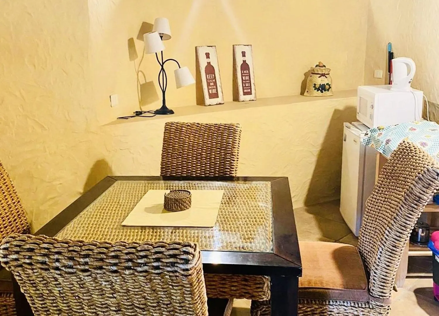 Finca Toredo Large Heated Pool,Hot Tub,Bar/Games Room,Gym,Cave, Free Wifi Atogo Villa