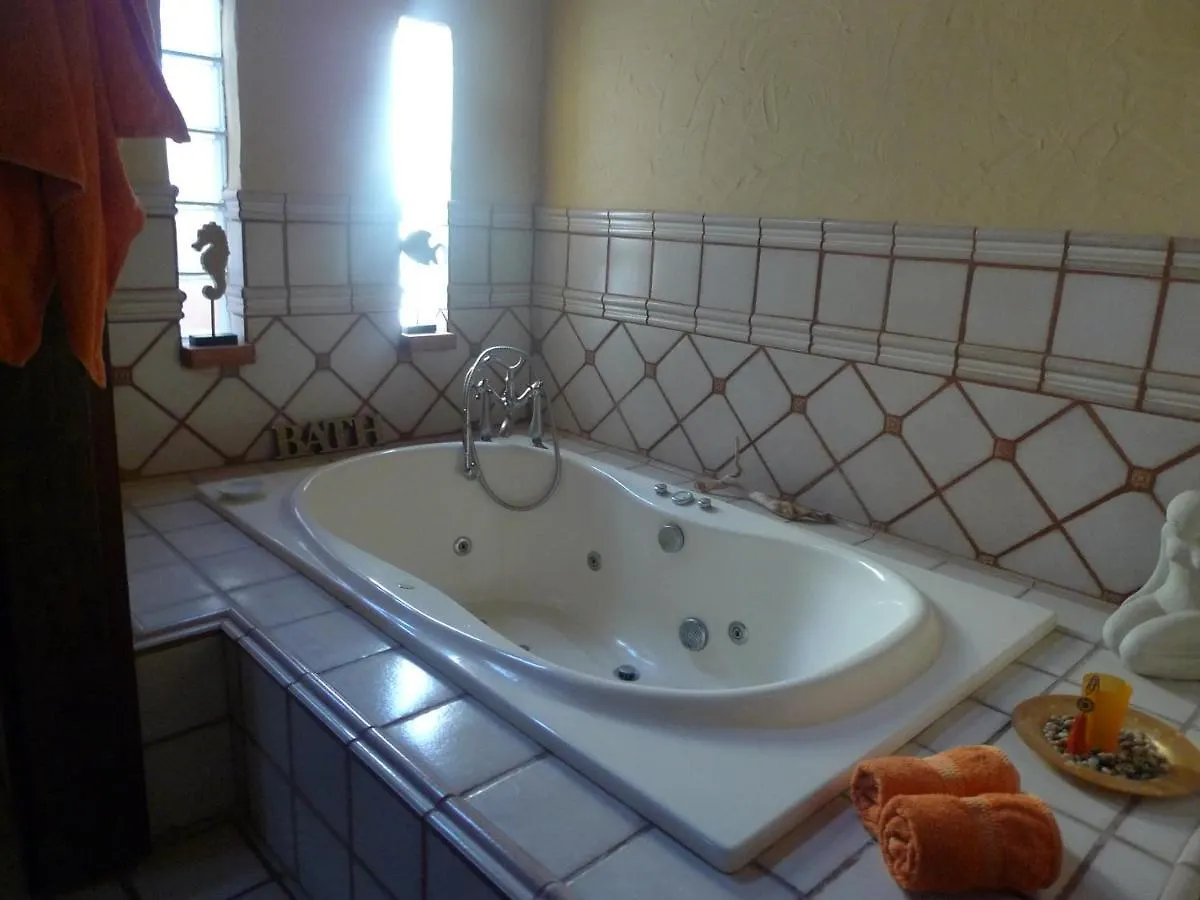 Villa Finca Toredo Large Heated Pool,Hot Tub,Bar/Games Room,Gym,Cave, Free Wifi Atogo Spain