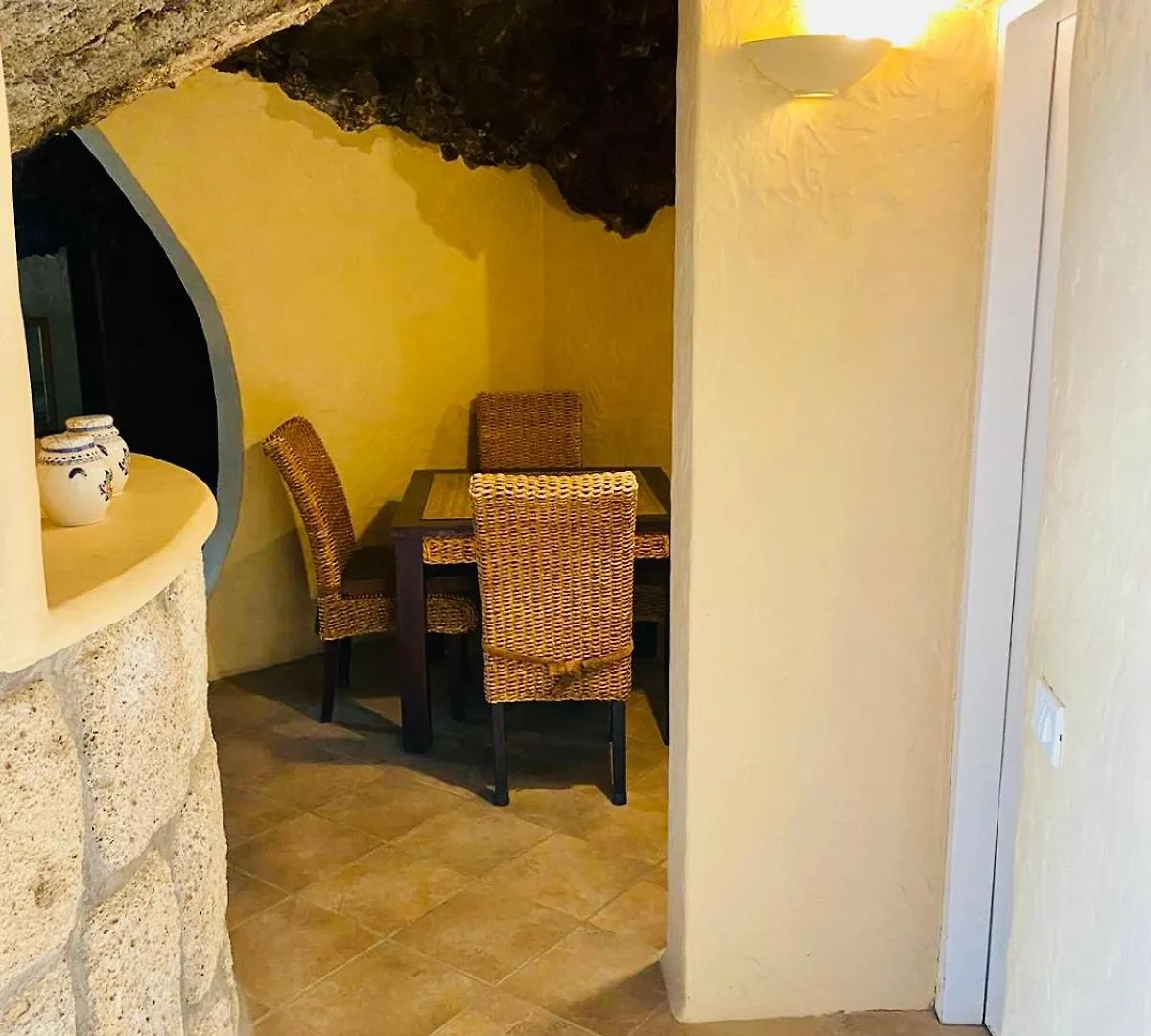 Finca Toredo Large Heated Pool,Hot Tub,Bar/Games Room,Gym,Cave, Free Wifi Atogo 0*,  Spain