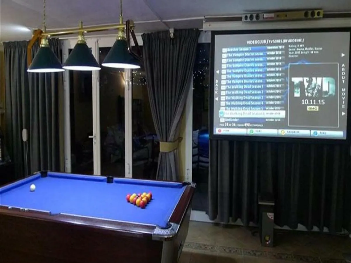 Finca Toredo Large Heated Pool,Hot Tub,Bar/Games Room,Gym,Cave, Free Wifi Atogo Spain